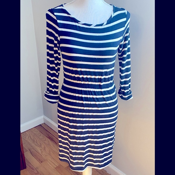 Velvet Torch Navy and White Striped Dress Size Small - Picture 1 of 6